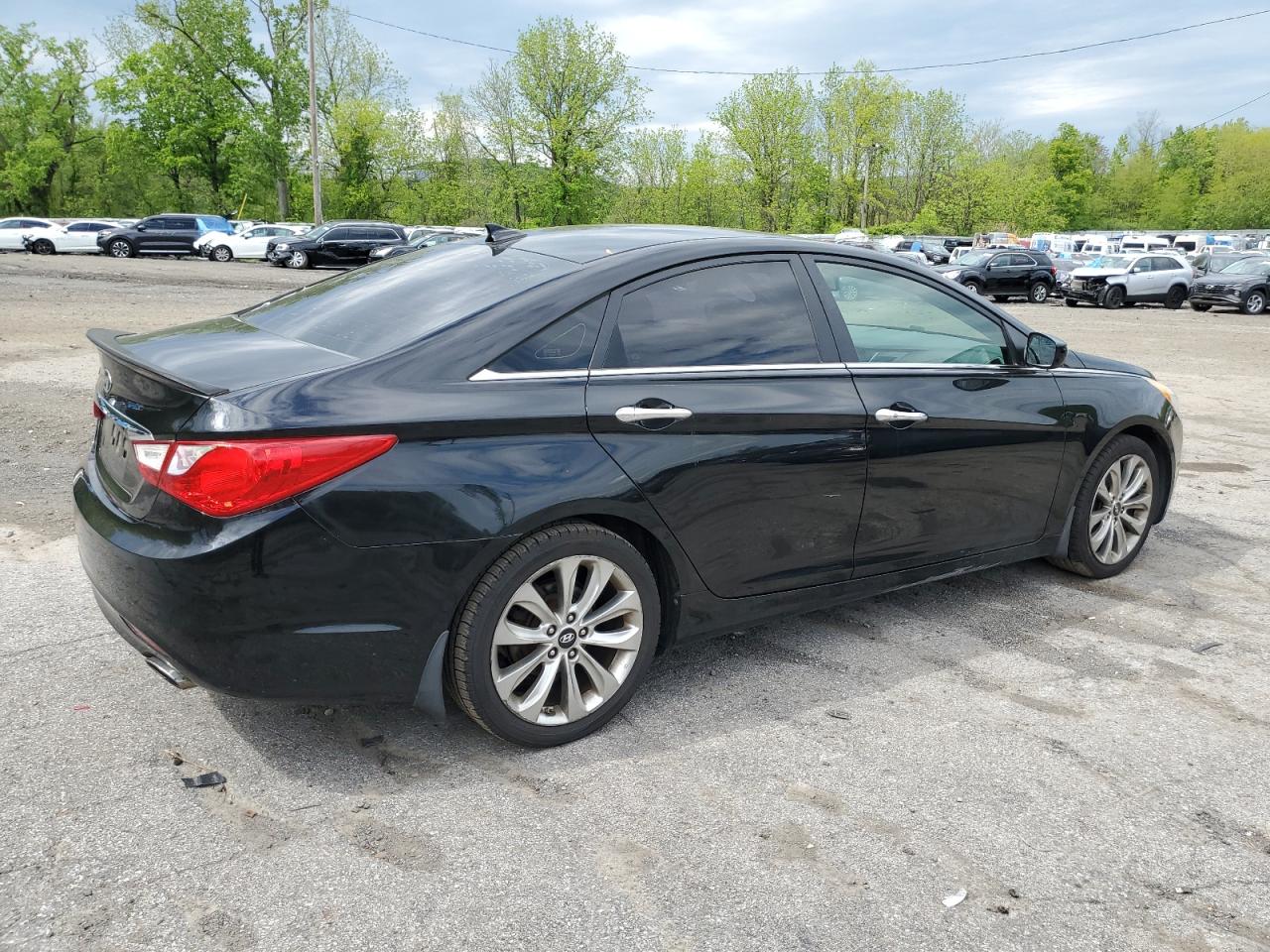 5NPEC4AC7CH426823 2012 Hyundai Sonata Se