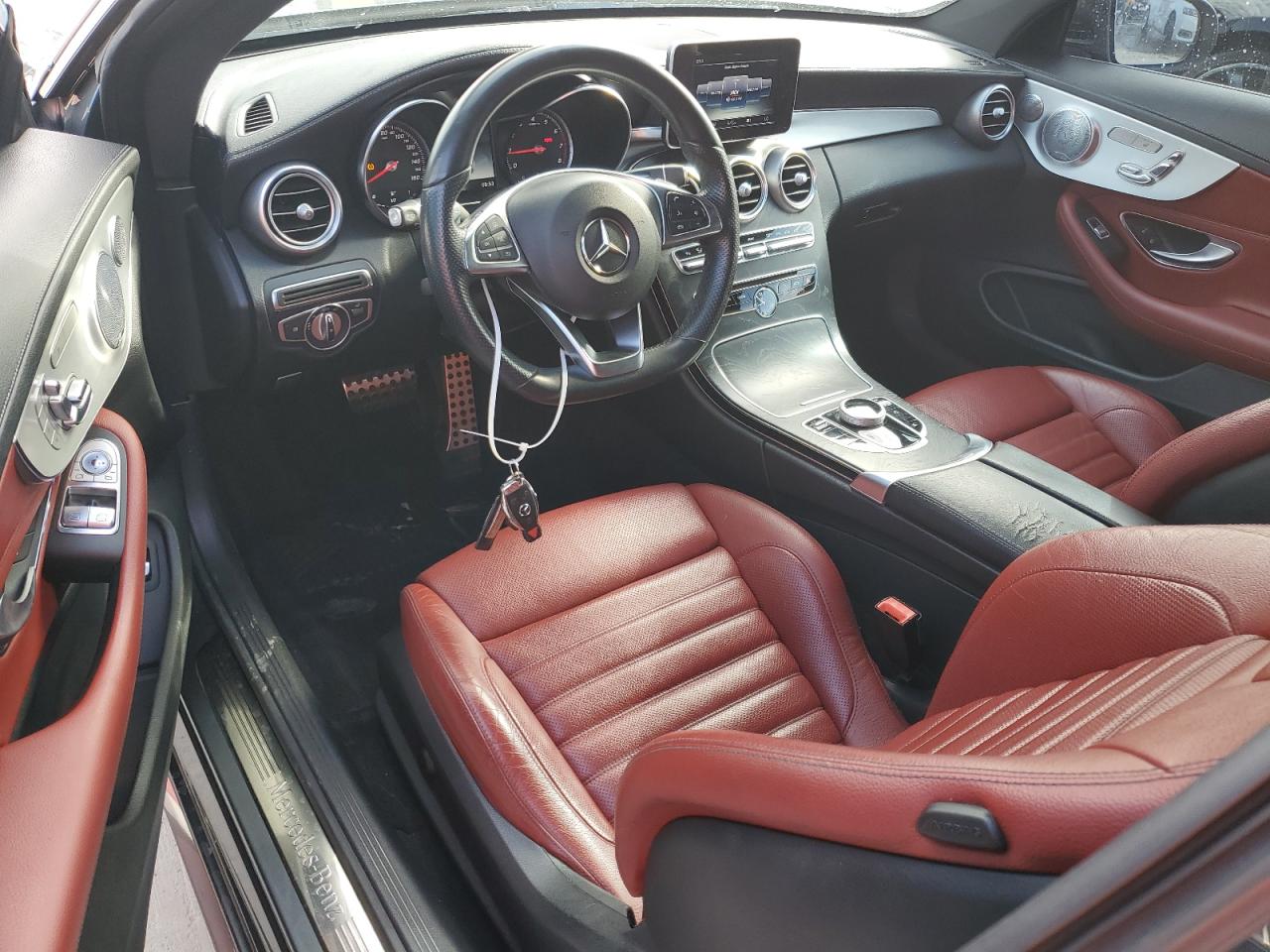 WDDWJ4JB0HF507834 2017 Mercedes-Benz C 300