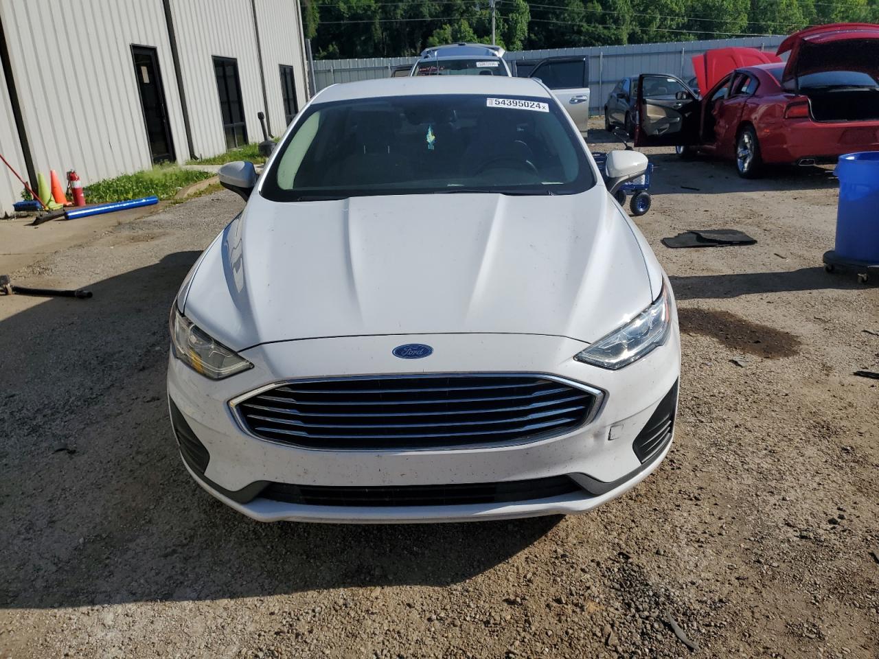 2019 Ford Fusion S vin: 3FA6P0G74KR127576