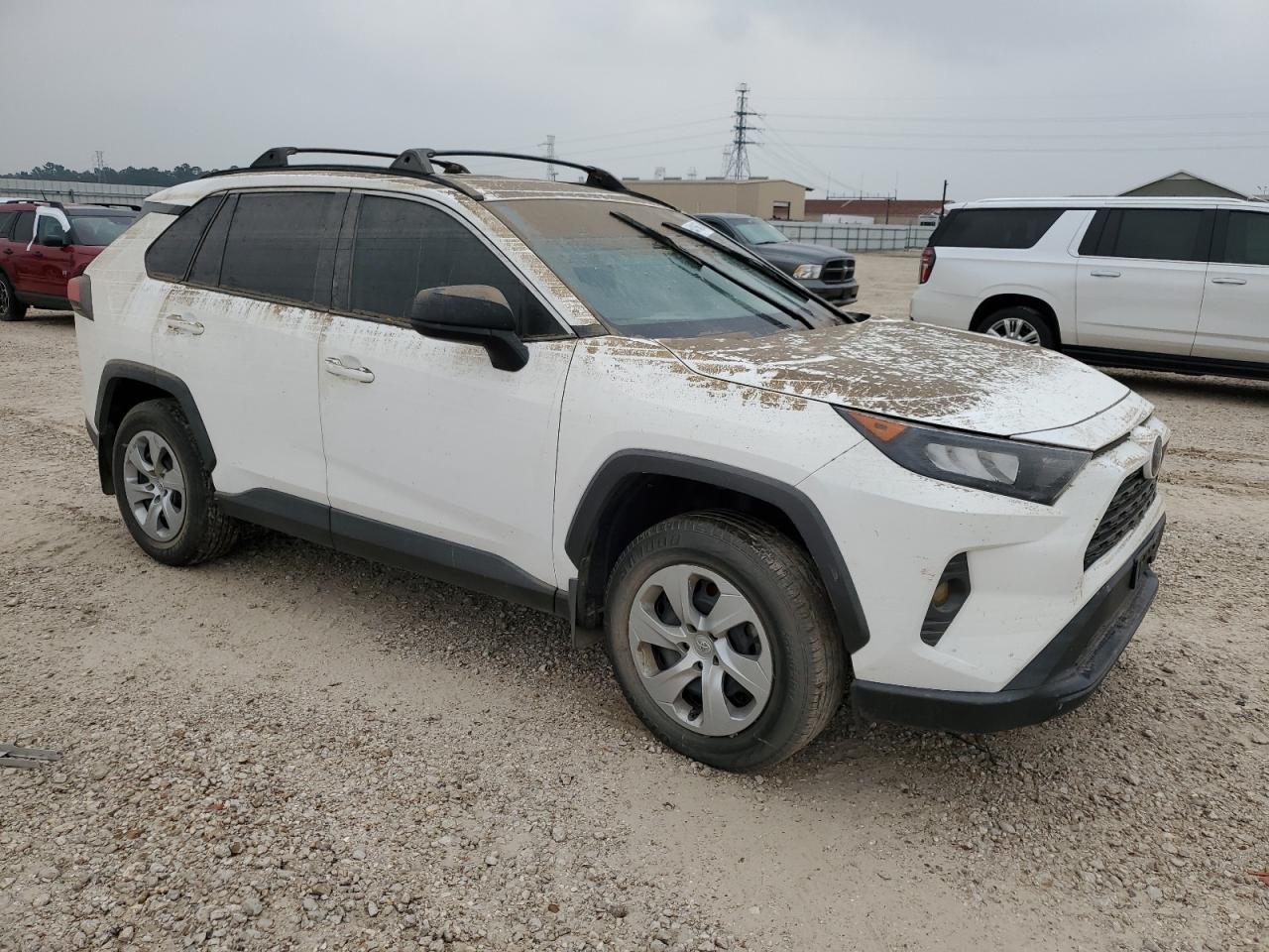 2T3F1RFV0LC113916 2020 Toyota Rav4 Le