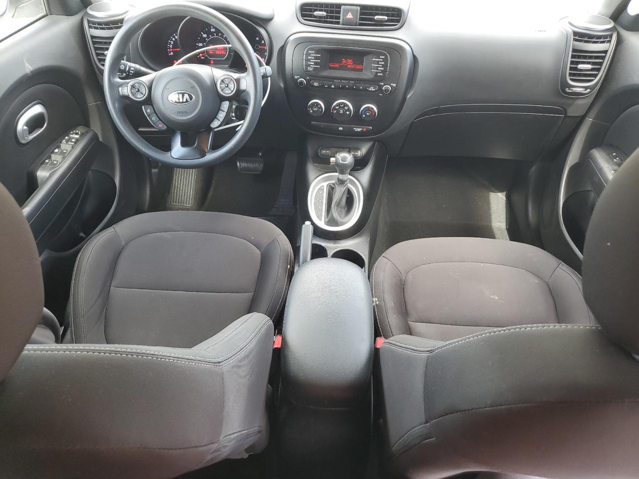 KNDJN2A26G7276976 2016 Kia Soul
