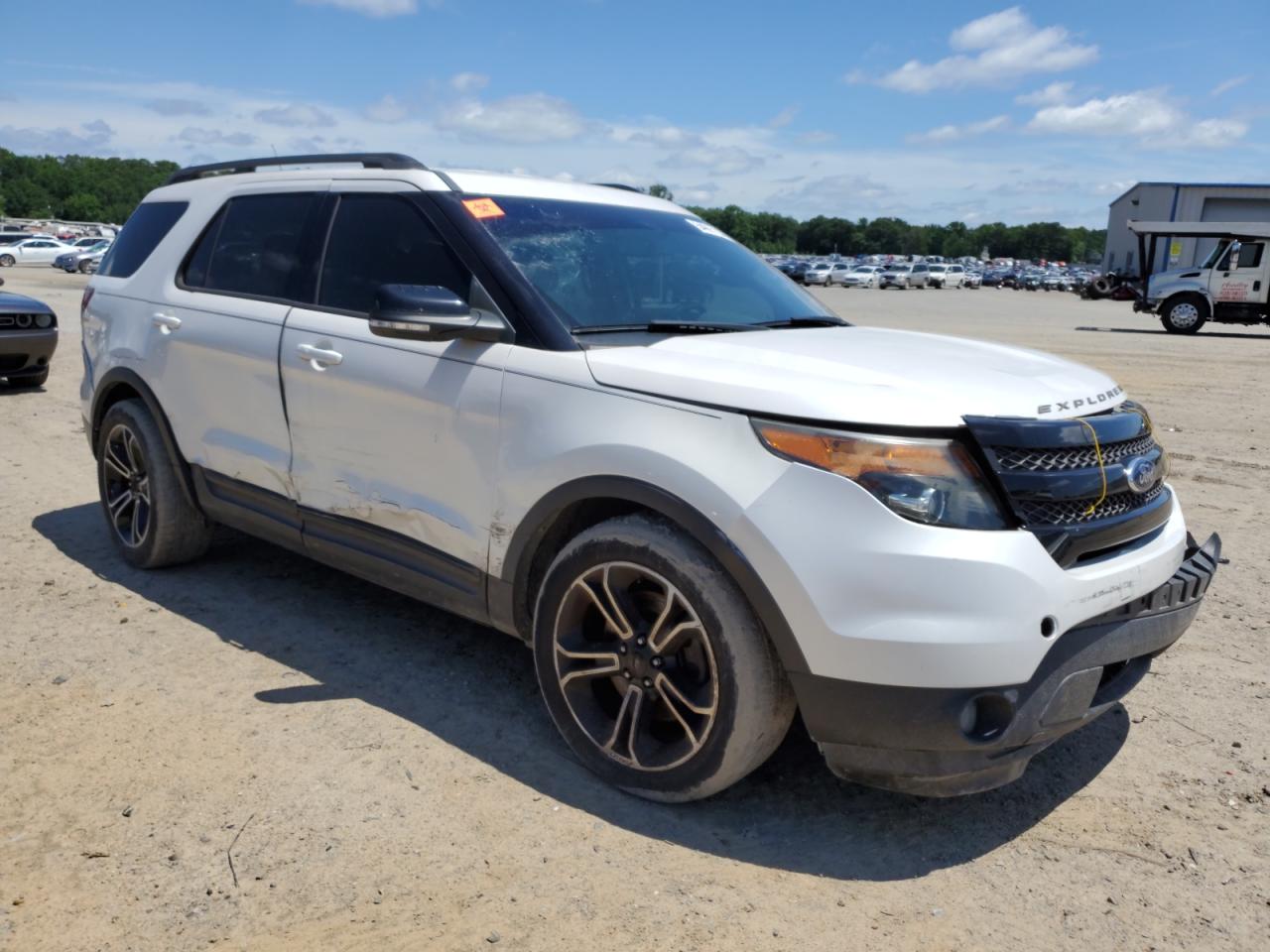 1FM5K8GT2FGA76989 2015 Ford Explorer Sport