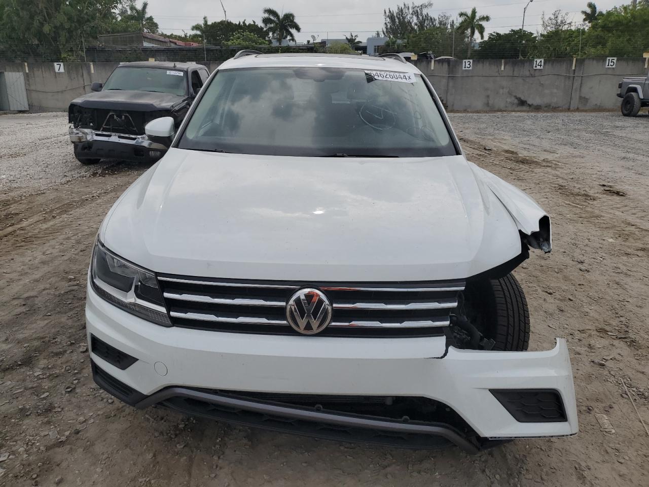 3VV2B7AX9MM082676 2021 Volkswagen Tiguan Se