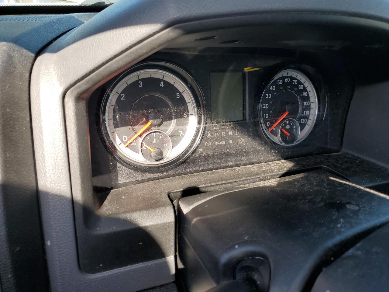 3C6JR6DT2KG506968 2019 Ram 1500 Classic Tradesman