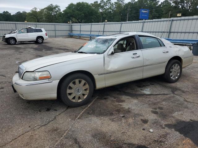 2005 LINCOLN TOWN CAR S #2840892245