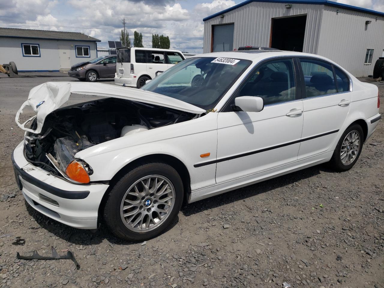 WBAAM533XXKG07940 1999 BMW 328 I