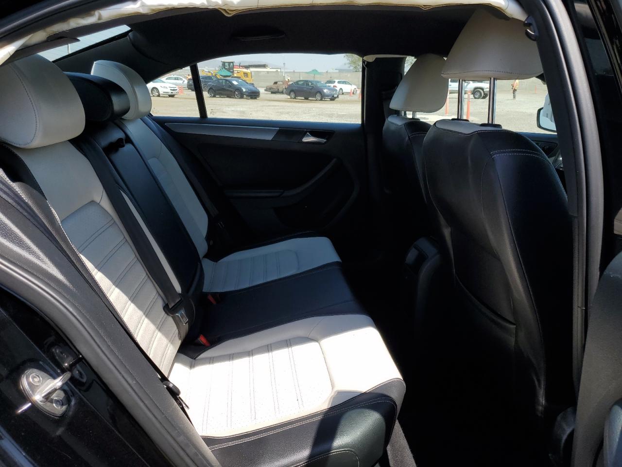 3VWD17AJXGM391368 2016 Volkswagen Jetta Sport