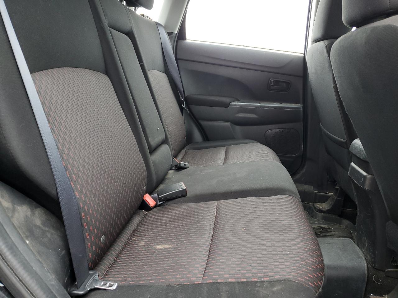 JA4AH3AU3KU603997 2019 Mitsubishi Rvr Se