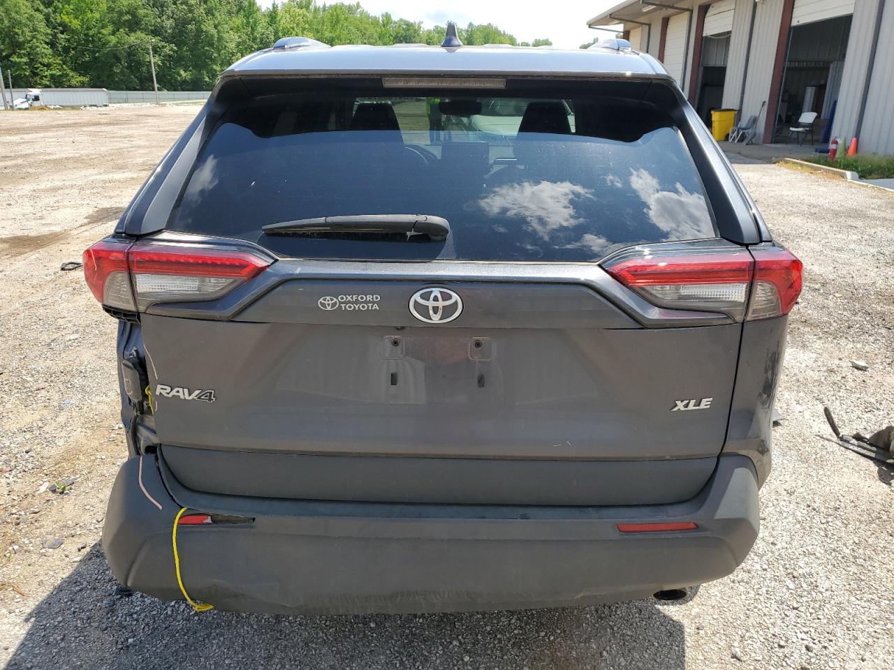 2T3C1RFV9NC194274 2022 Toyota Rav4 Xle Premium