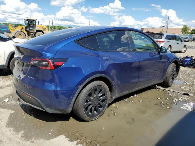 7SAYGDEE1NA018204 Tesla Model Y  3