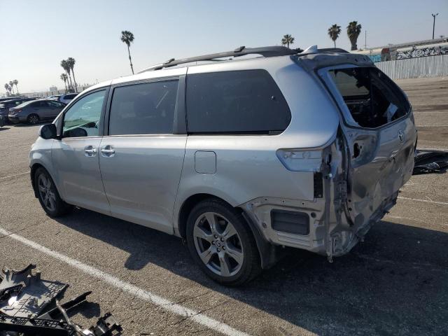 2018 Toyota Sienna Se VIN: 5TDXZ3DC7JS913413 Lot: 56709924