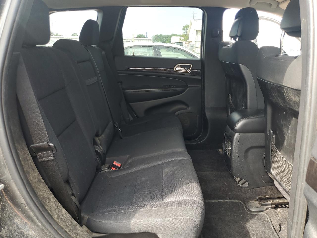 1J4RR4GG8BC734680 2011 Jeep Grand Cherokee Laredo