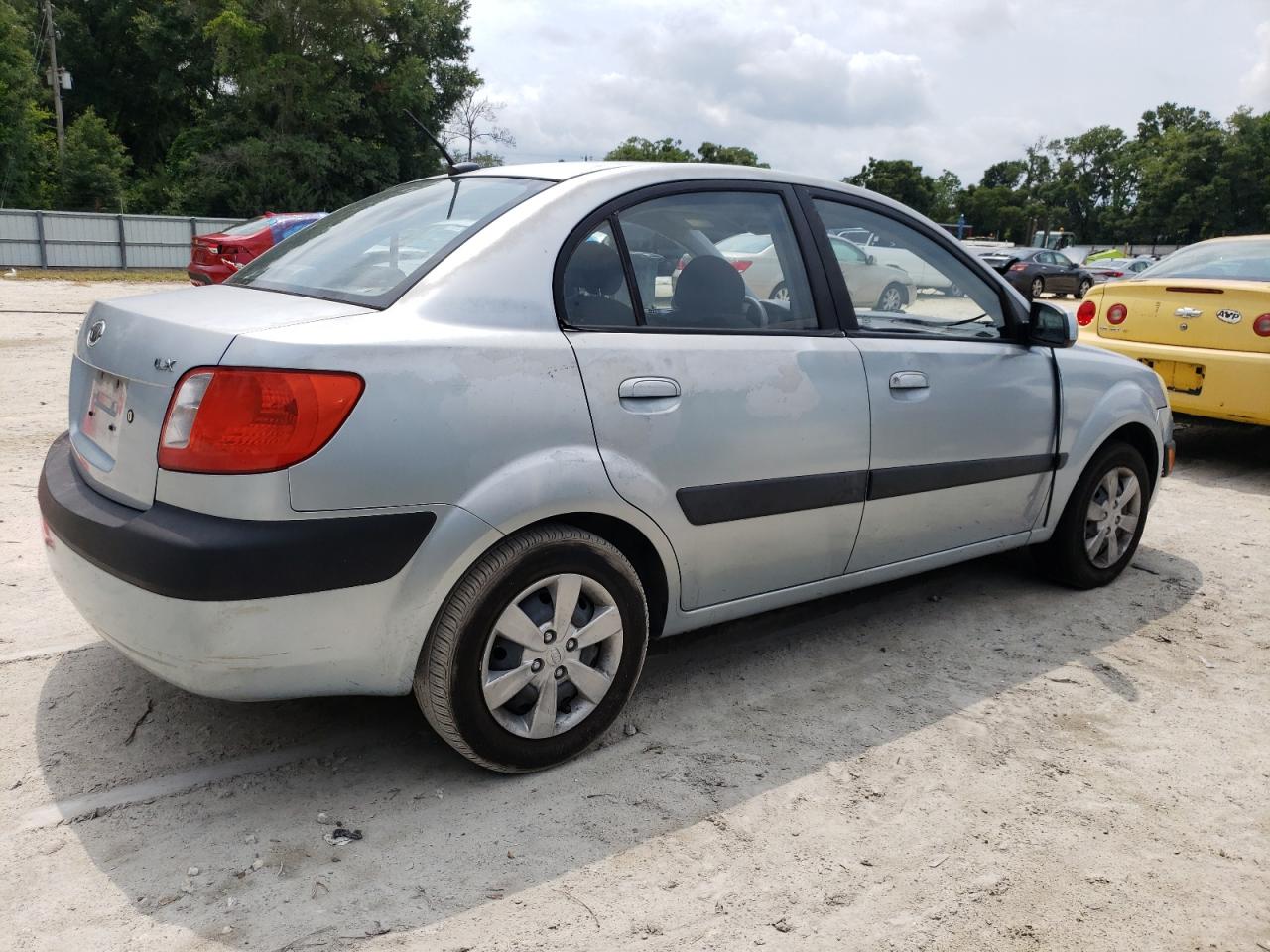 KNADE223996460402 2009 Kia Rio Base