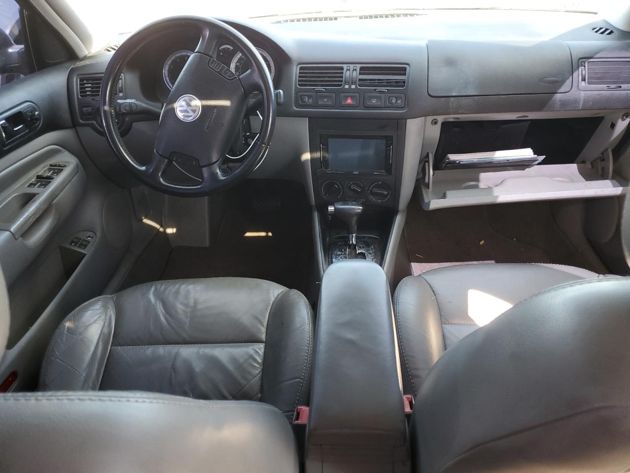 3VWSE69M34M110737 2004 Volkswagen Jetta Gls