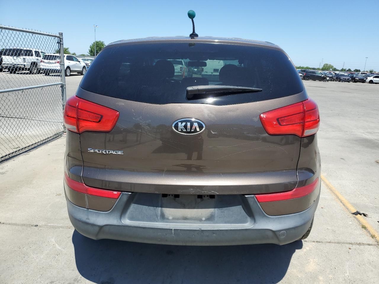 KNDPBCAC8E7627921 2014 Kia Sportage Lx