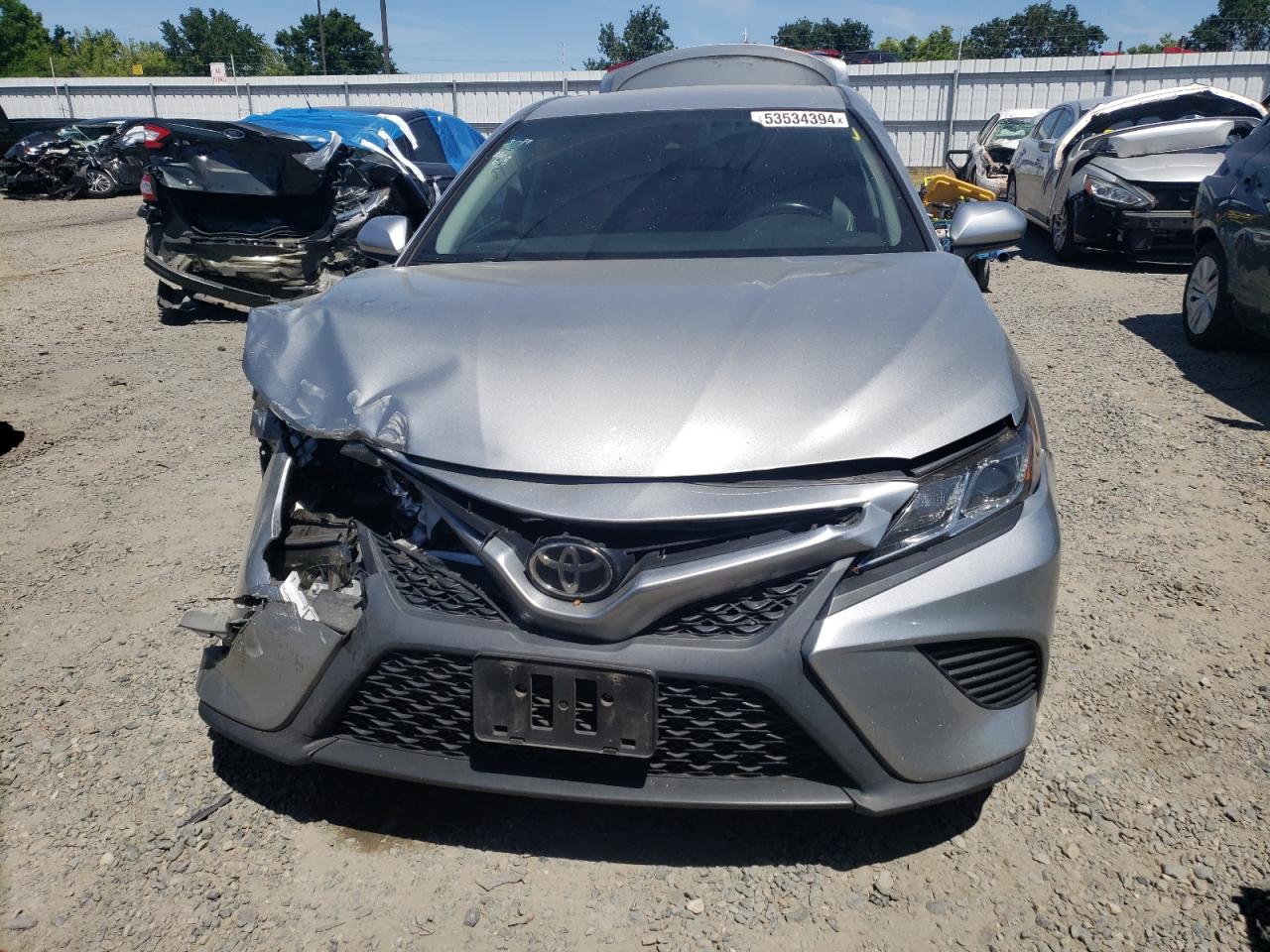 2018 Toyota Camry L vin: 4T1B11HK7JU502172