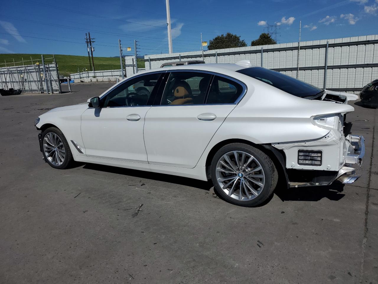 2023 BMW 530 Xi vin: WBA13BJ03PWY15142