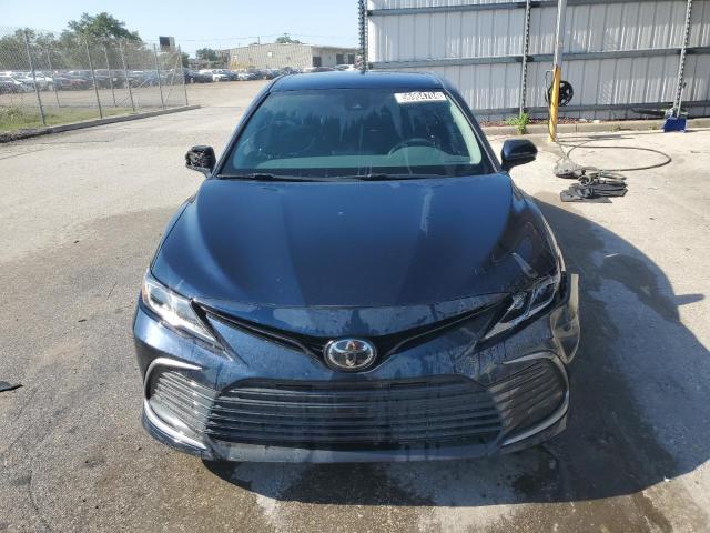 VIN 4T1C11AK8MU494912 2021 Toyota Camry, LE no.5