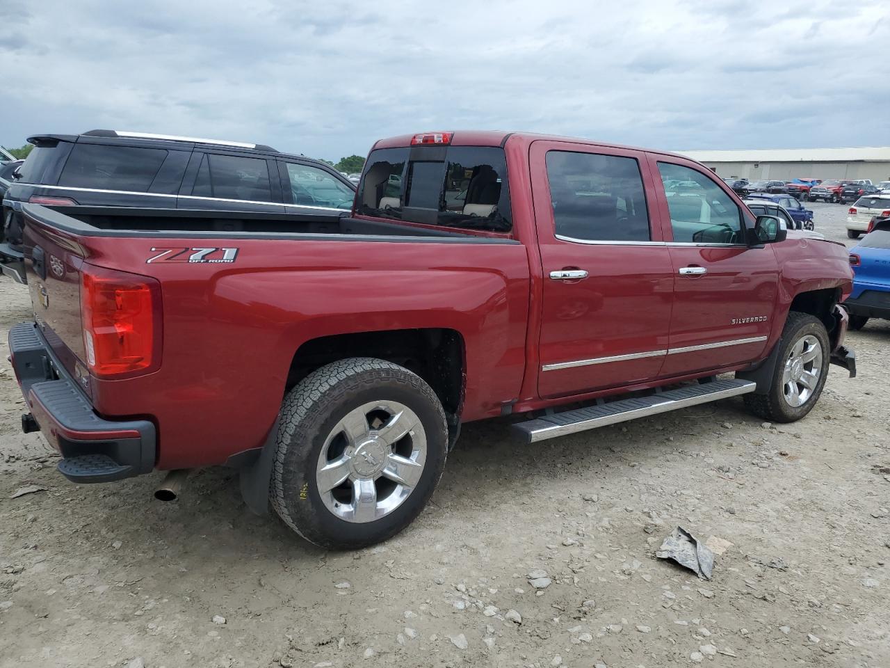 3GCUKSEJ9JG171528 2018 Chevrolet Silverado K1500 Ltz