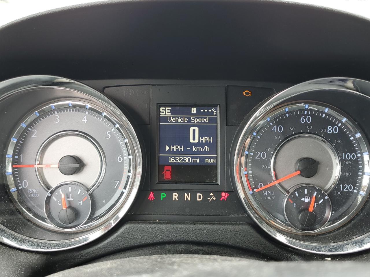 2C4RC1BG1DR555792 2013 Chrysler Town & Country Touring