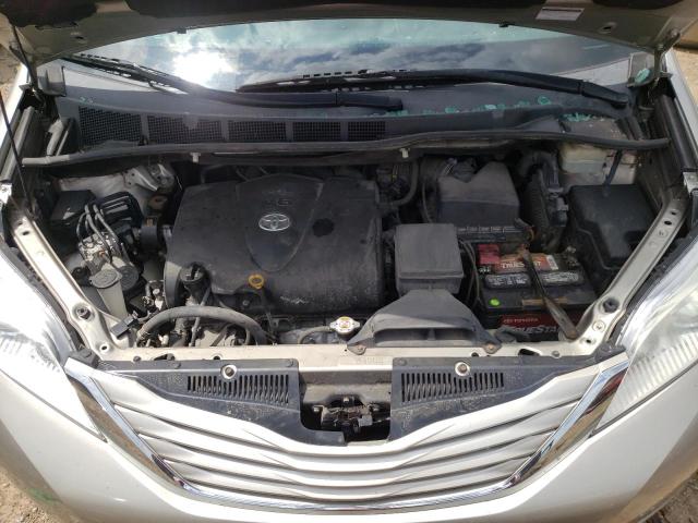 2017 TOYOTA SIENNA LE - 5TDKZ3DC5HS767808