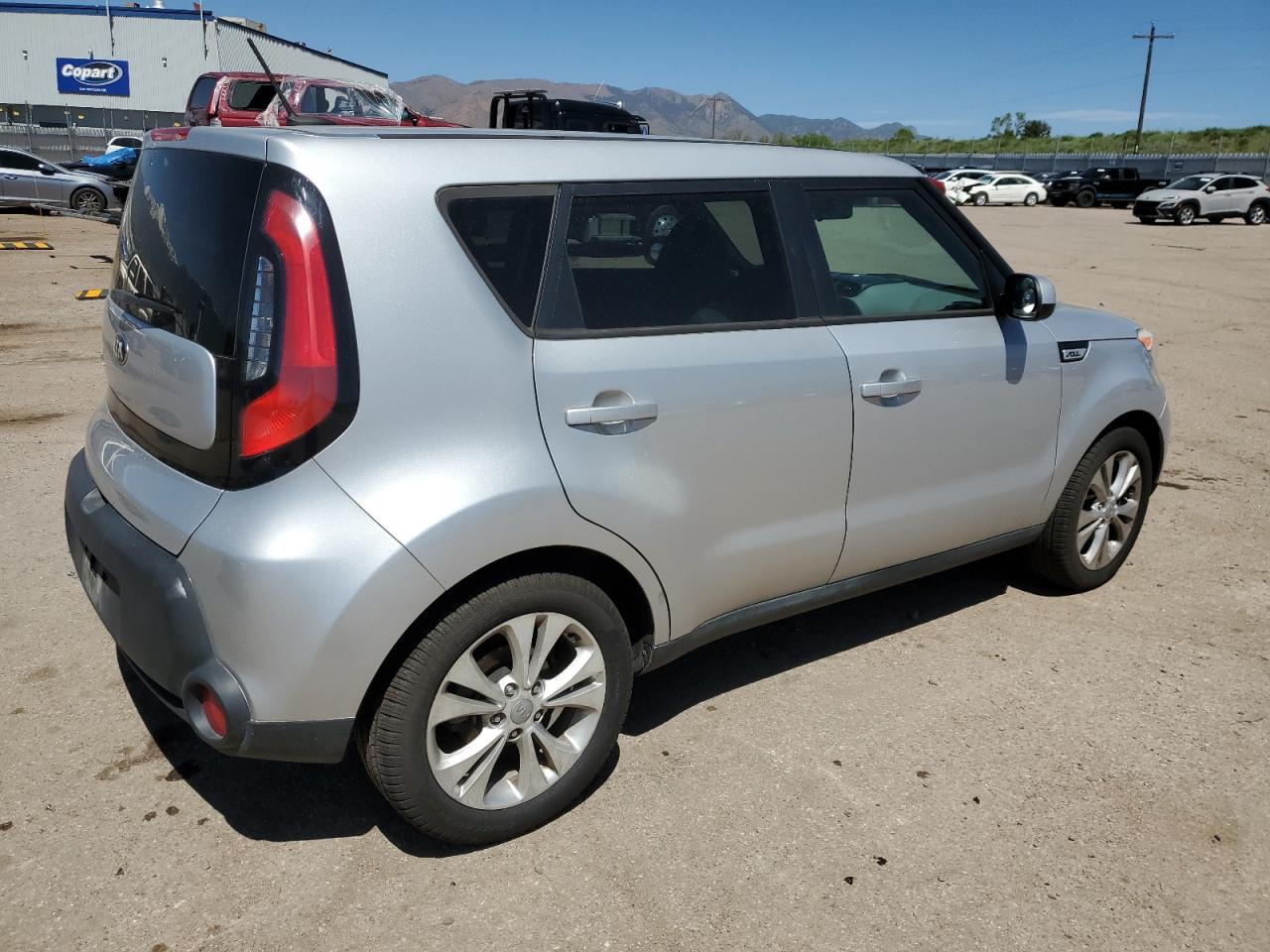 KNDJP3A53F7749760 2015 Kia Soul +