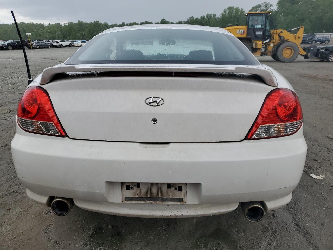 KMHHM65D55U161431 2005 Hyundai Tiburon