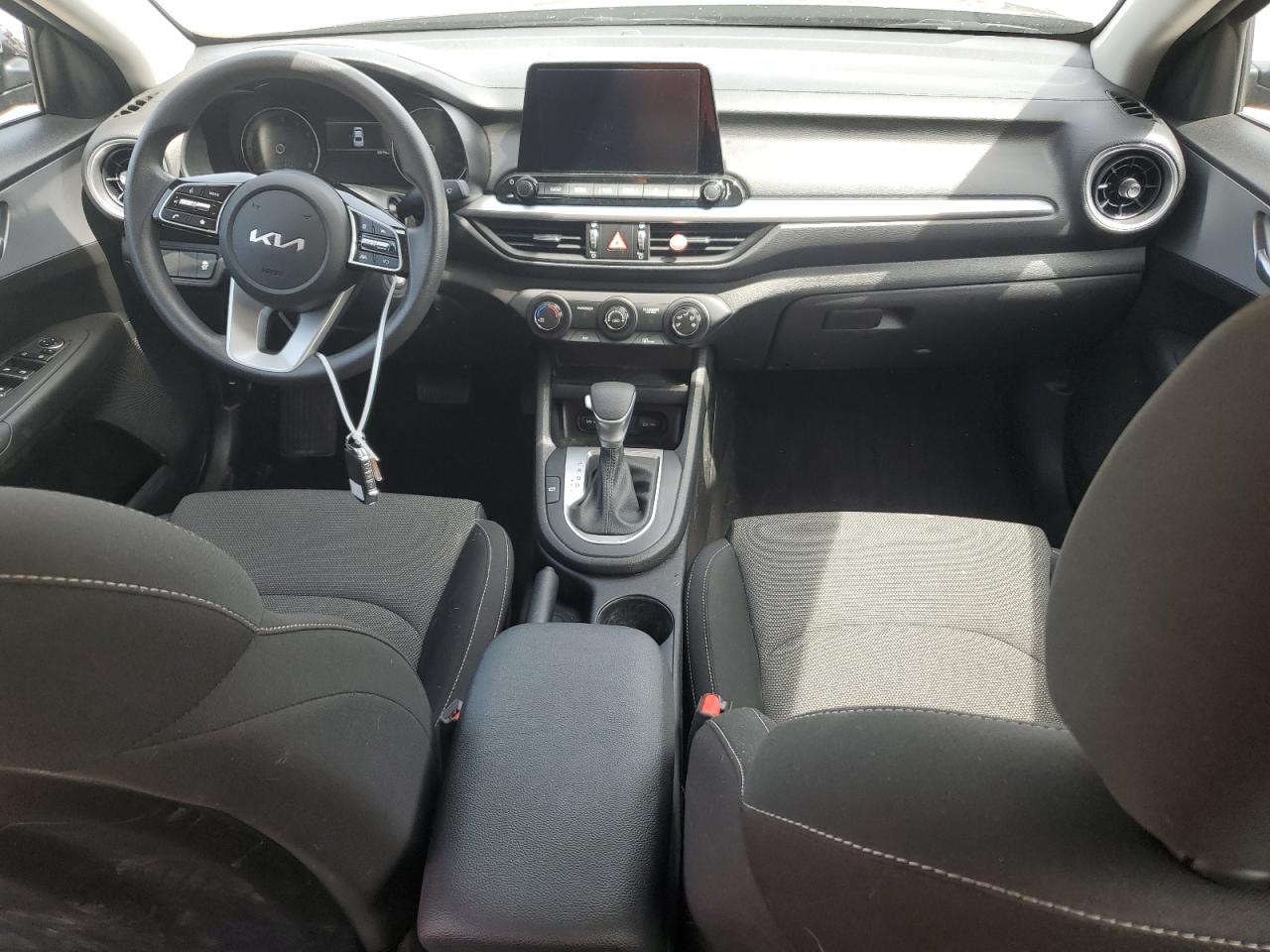 3KPF24AD0PE632446 2023 Kia Forte Lx