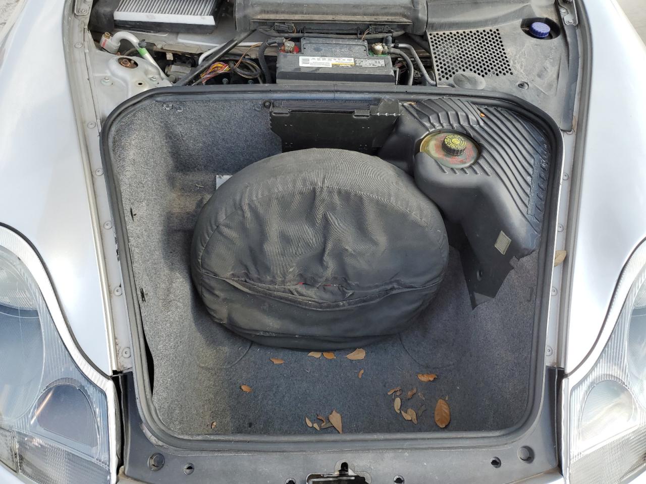 WP0CA2984WU626201 1998 Porsche Boxster