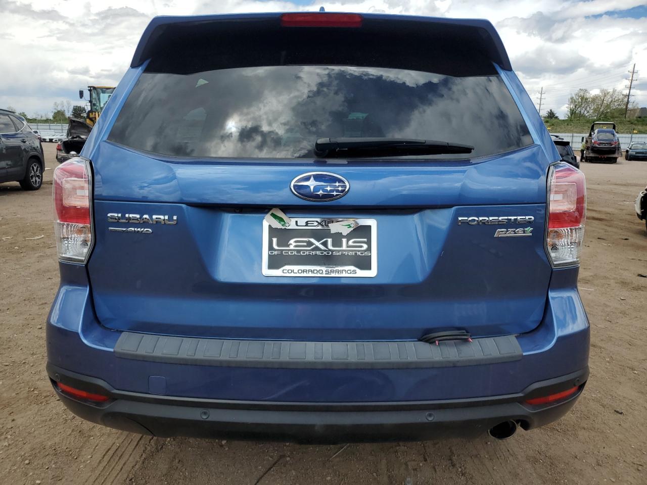 JF2SJAWC8HH429608 2017 Subaru Forester 2.5I Touring