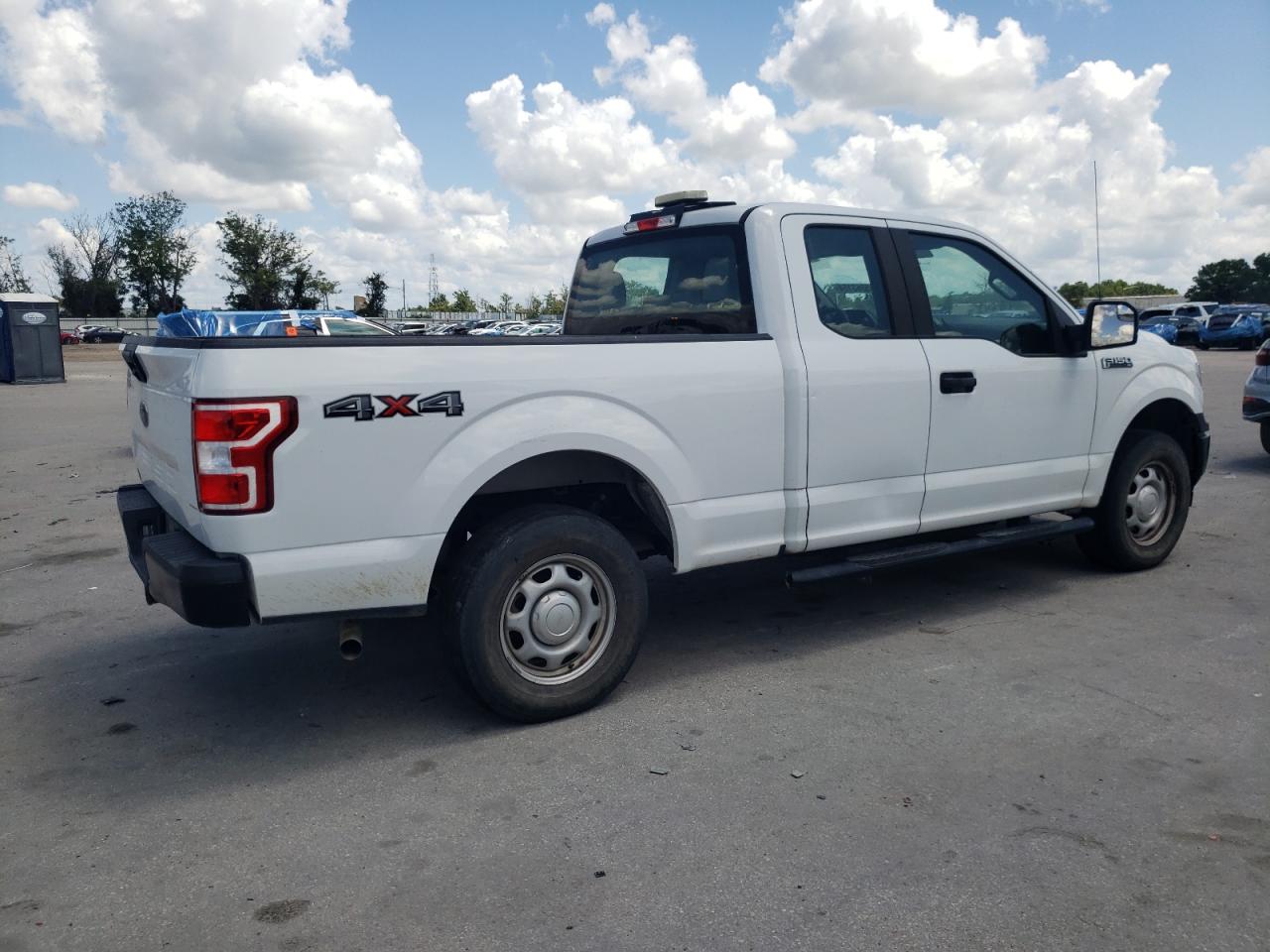 2018 Ford F150 Super Cab vin: 1FTEX1EB1JFE23668