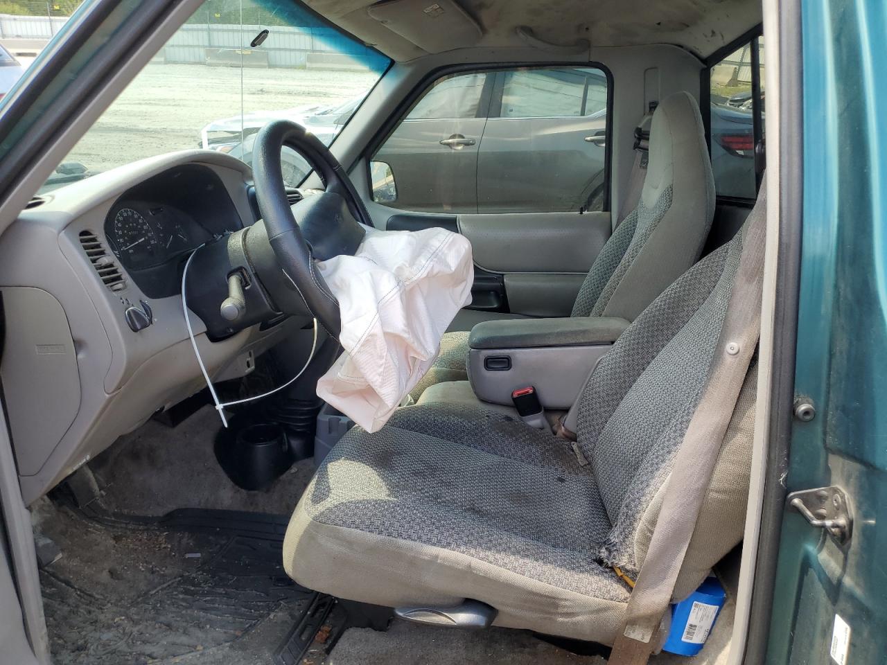 1FTYR10C4WPA09647 1998 Ford Ranger