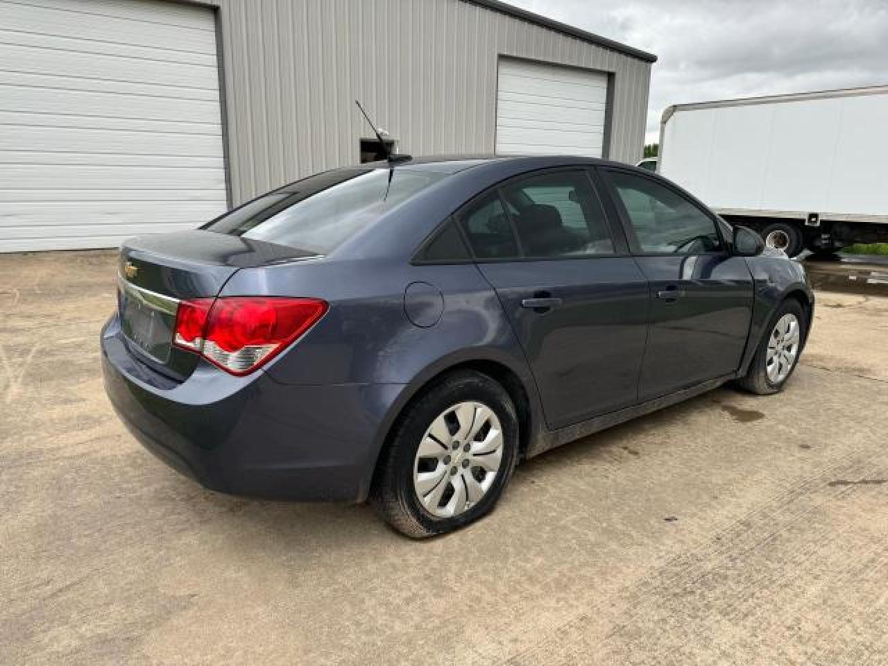 2013 Chevrolet Cruze Ls vin: 1G1PB5SH8D7163218