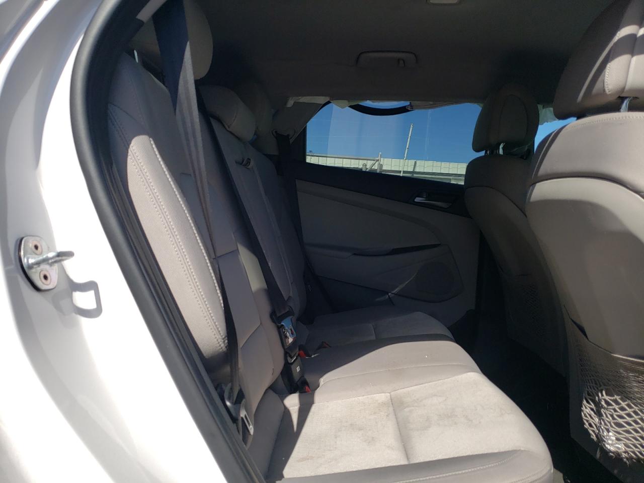 KM8J3CA40GU110950 2016 Hyundai Tucson Limited