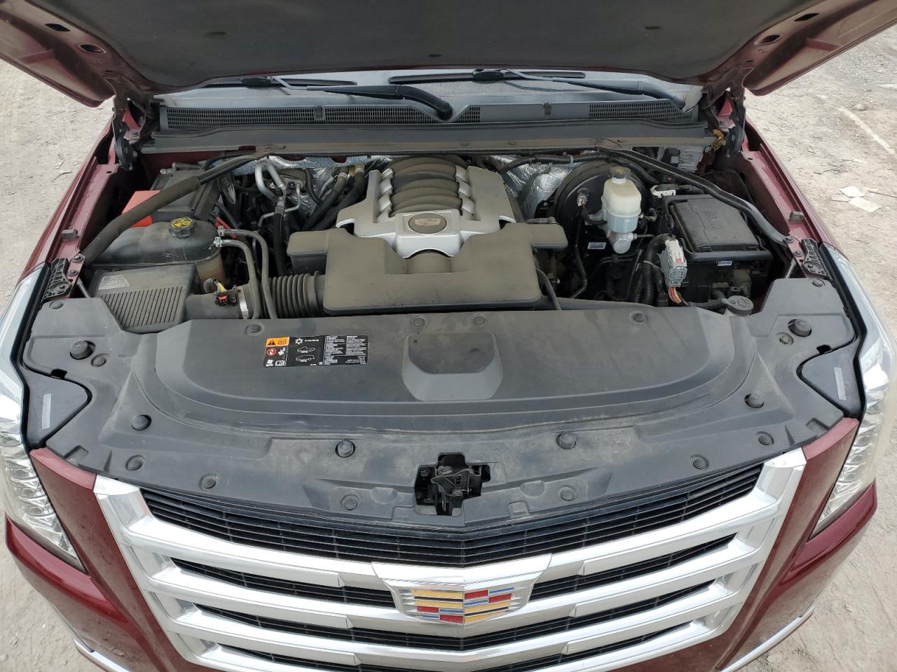 1GYS4BKJ3GR285047 2016 Cadillac Escalade Luxury