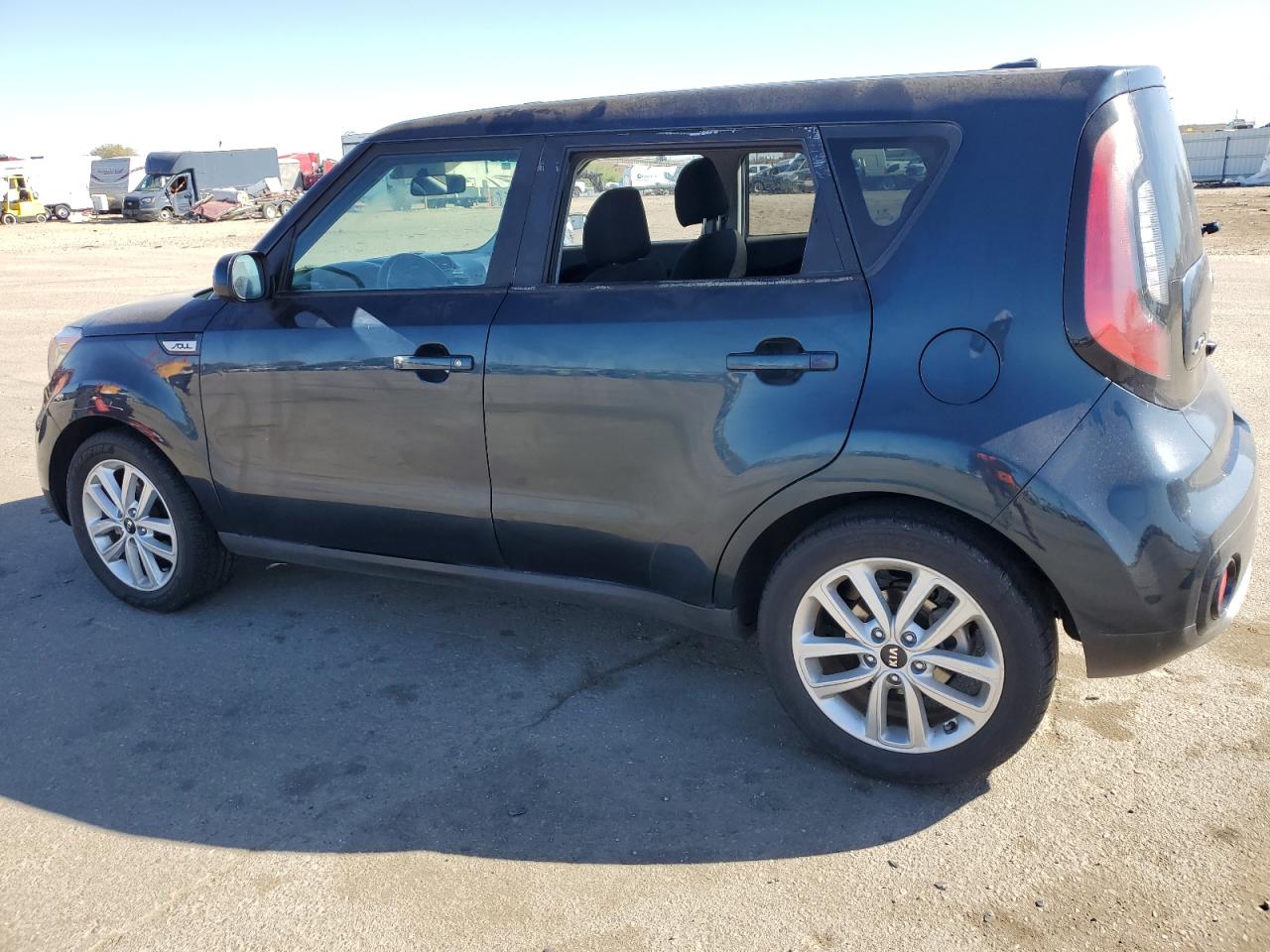 2018 Kia Soul + vin: KNDJP3A53J7600824