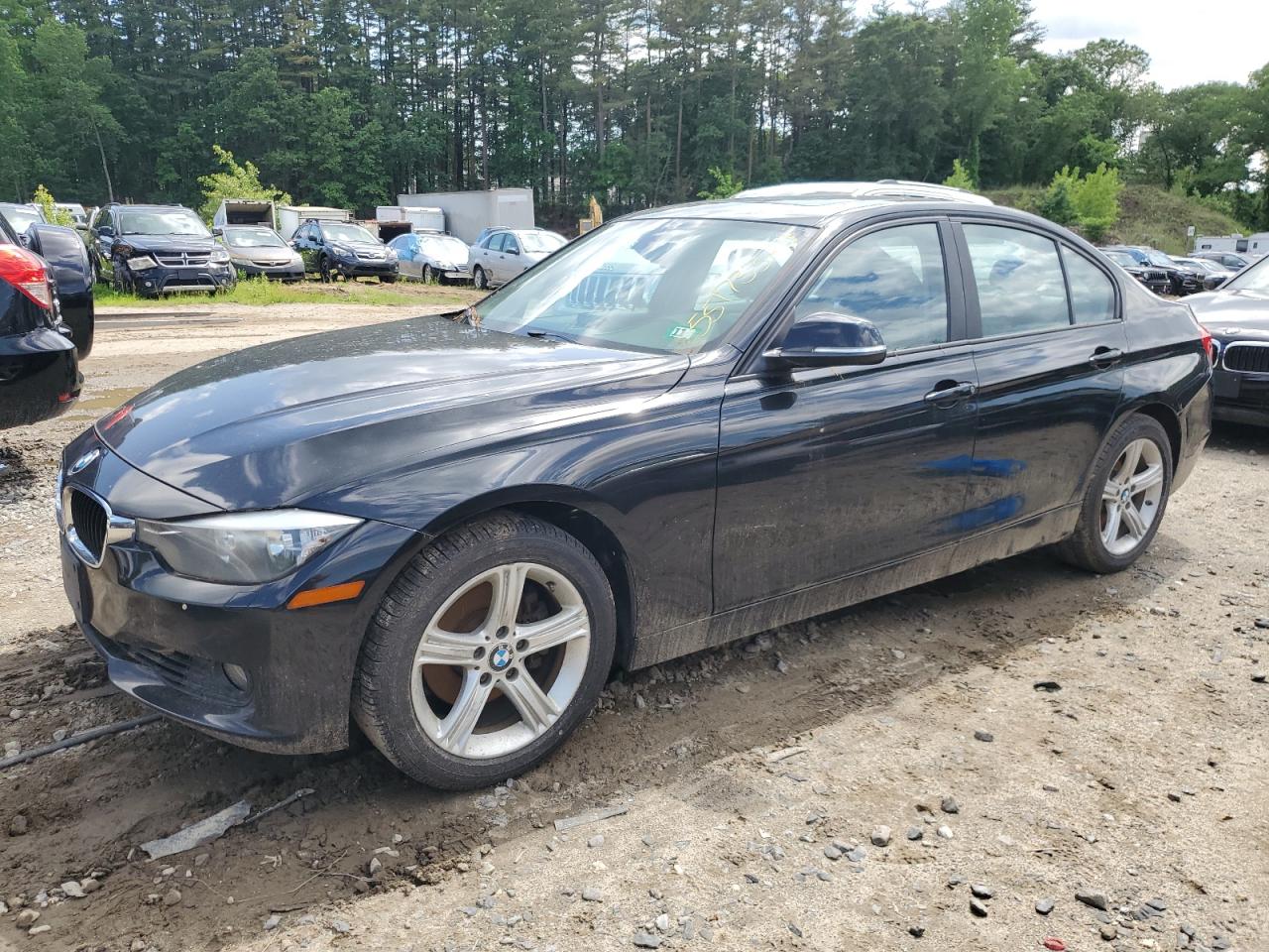 2013 BMW 328 Xi Sulev vin: WBA3B5G5XDNP40697