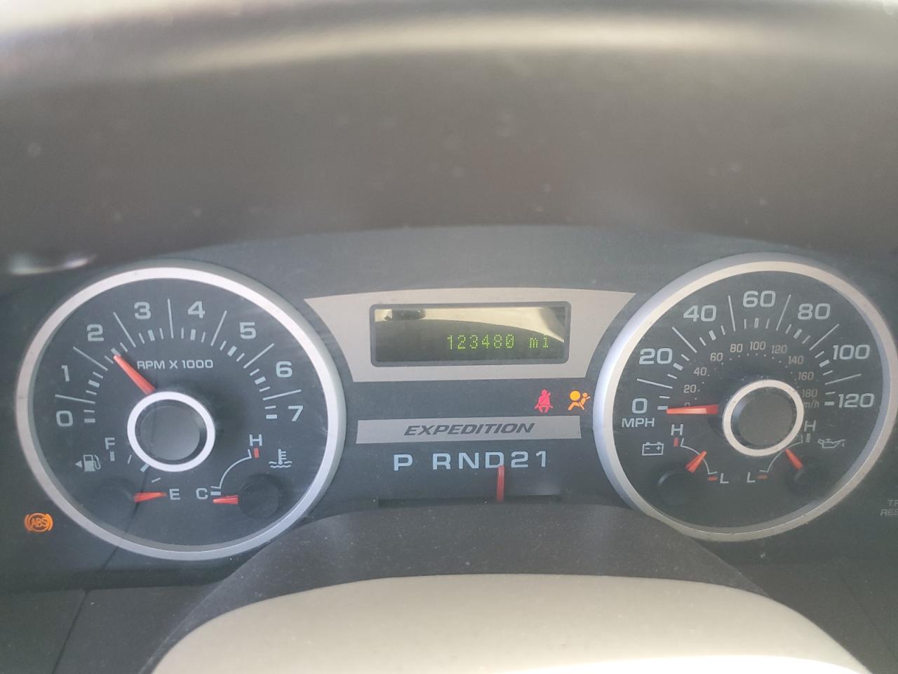 1FMFU17595LA16303 2005 Ford Expedition Eddie Bauer