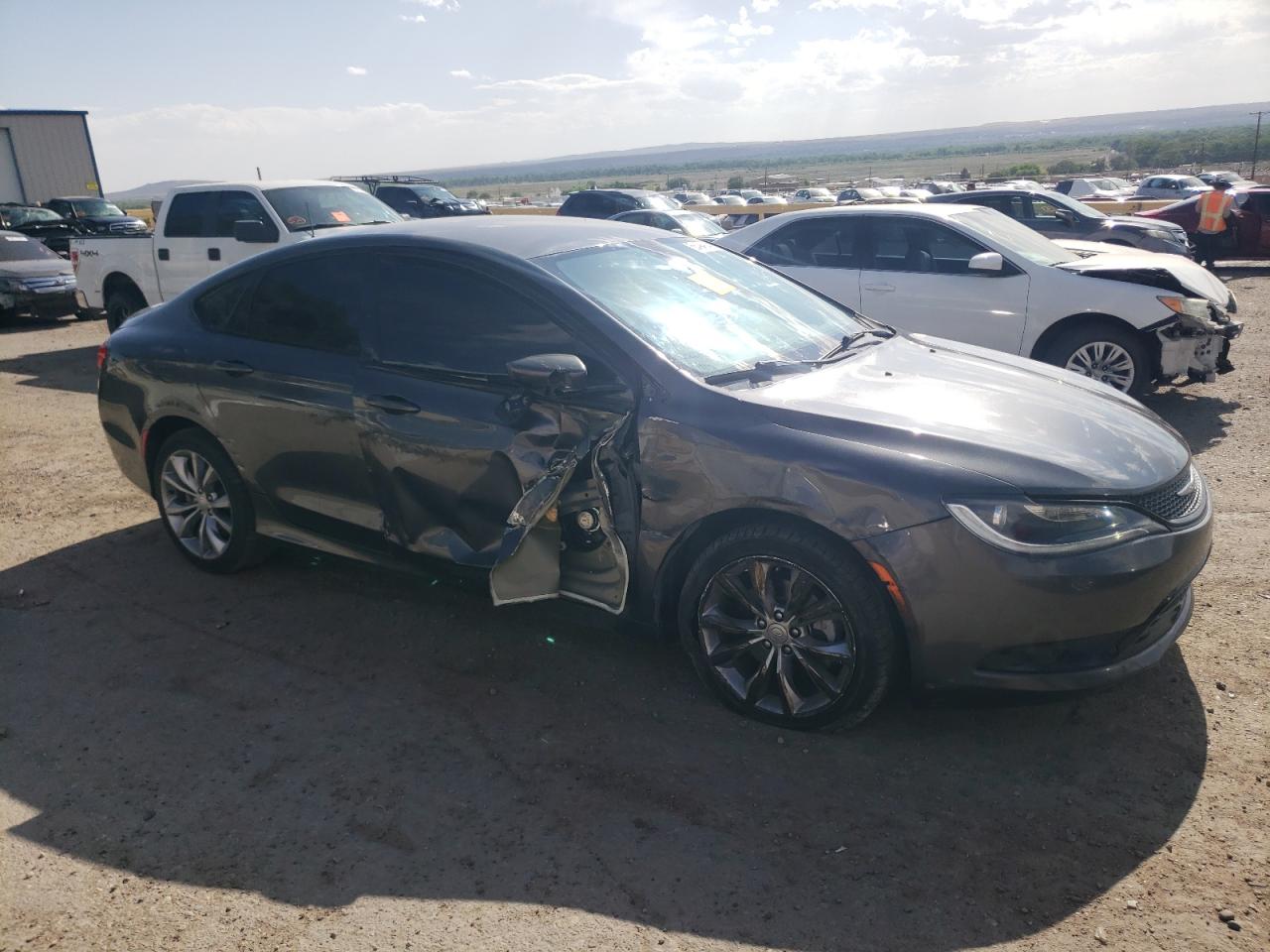 2016 Chrysler 200 S vin: 1C3CCCBB9GN185803