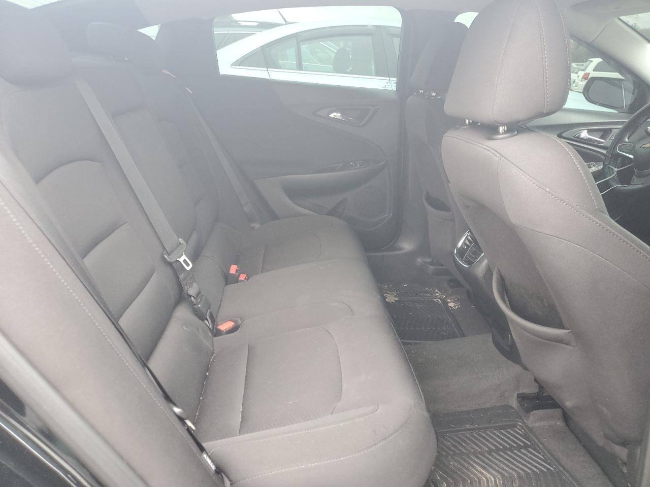 1G1ZD5ST3KF140570 2019 Chevrolet Malibu Lt