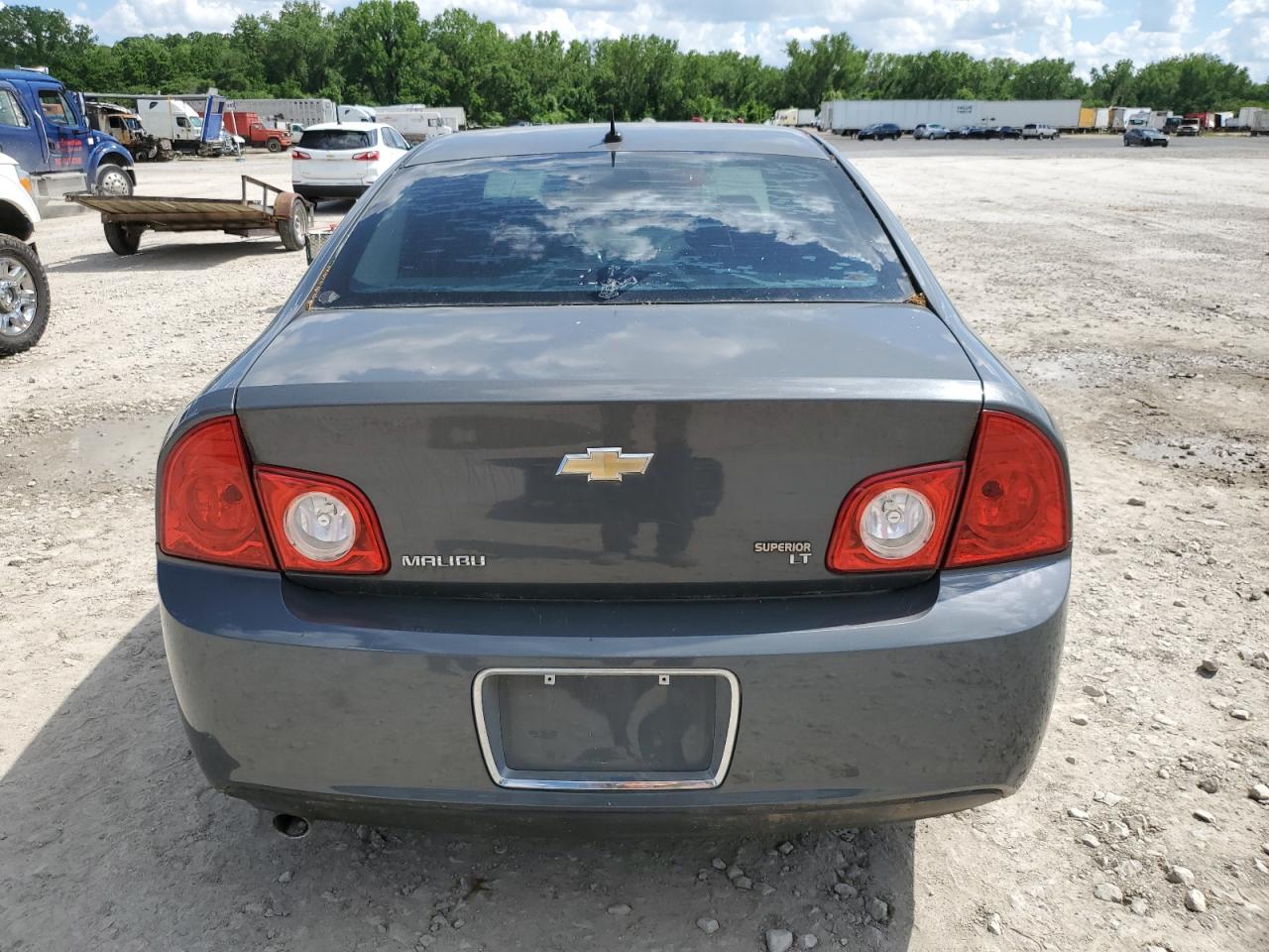 1G1ZJ57B09F121199 2009 Chevrolet Malibu 2Lt