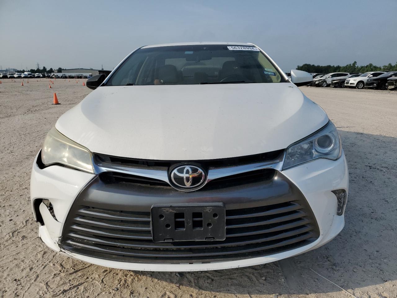 4T4BF1FK5GR525775 2016 Toyota Camry Le