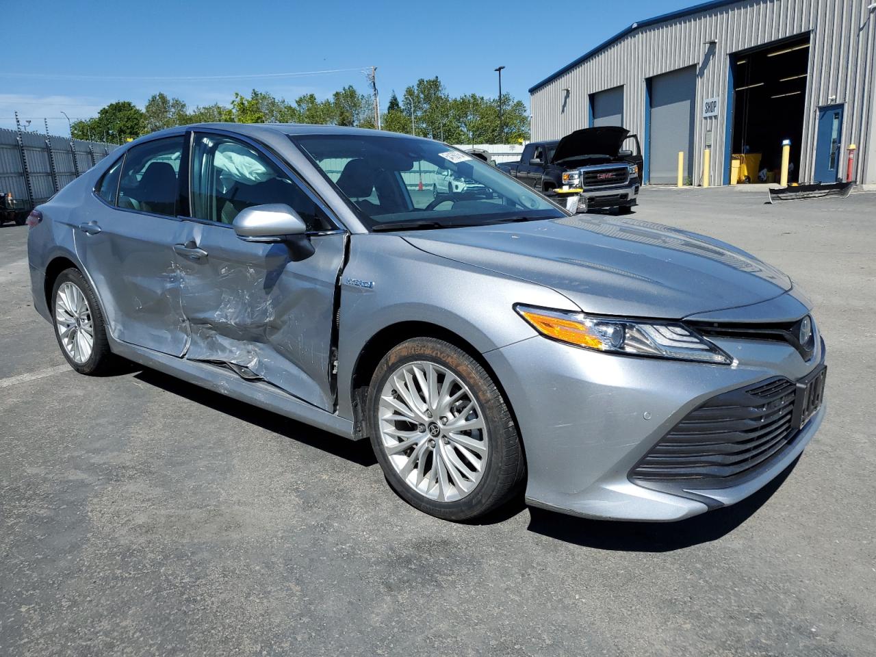 2020 Toyota Camry Xle vin: 4T1F31AK6LU536628