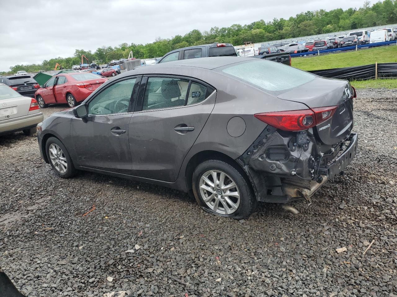 2018 Mazda 3 Sport vin: 3MZBN1U72JM232389