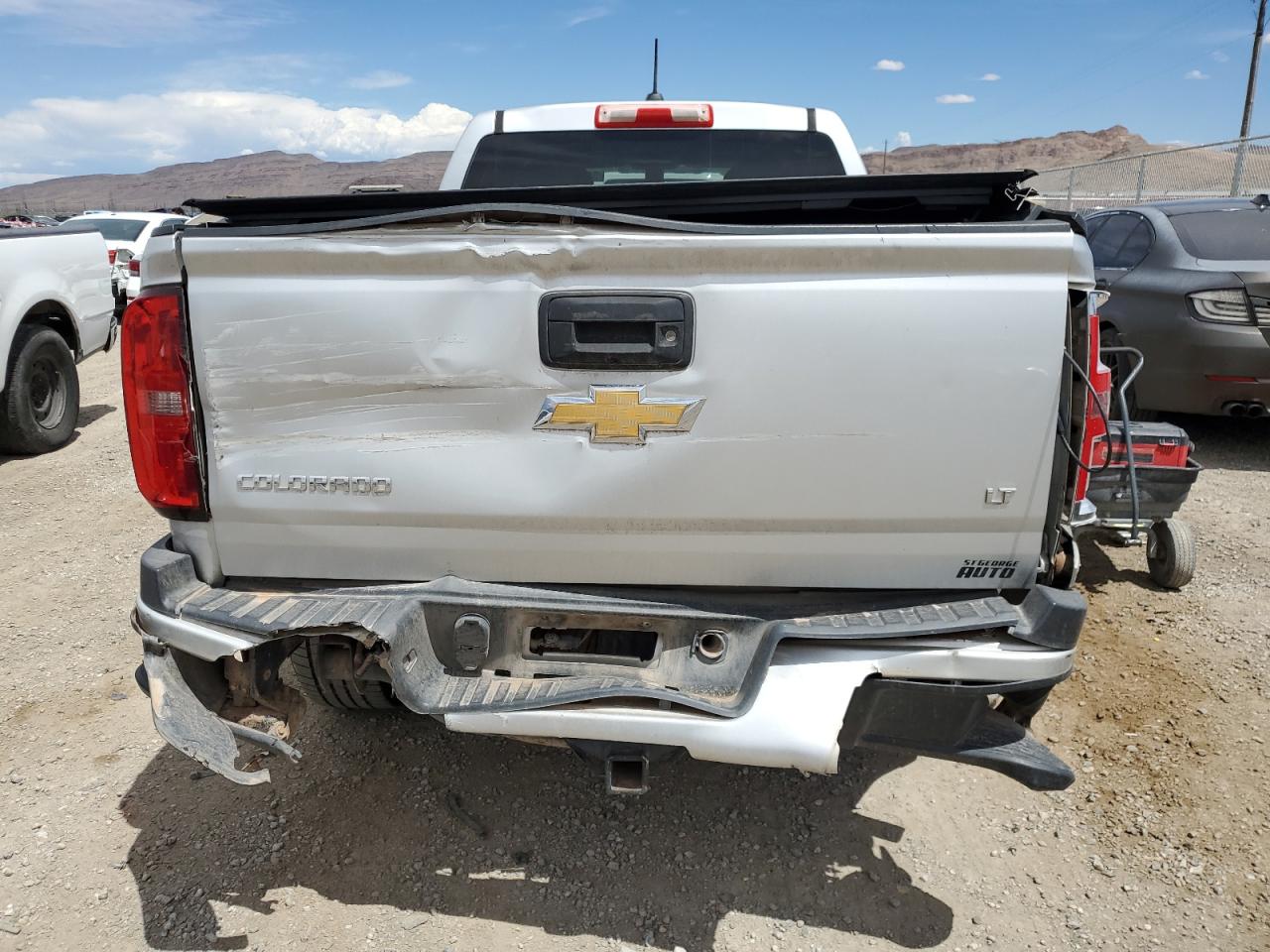 1GCGTBE35F1127849 2015 Chevrolet Colorado Lt