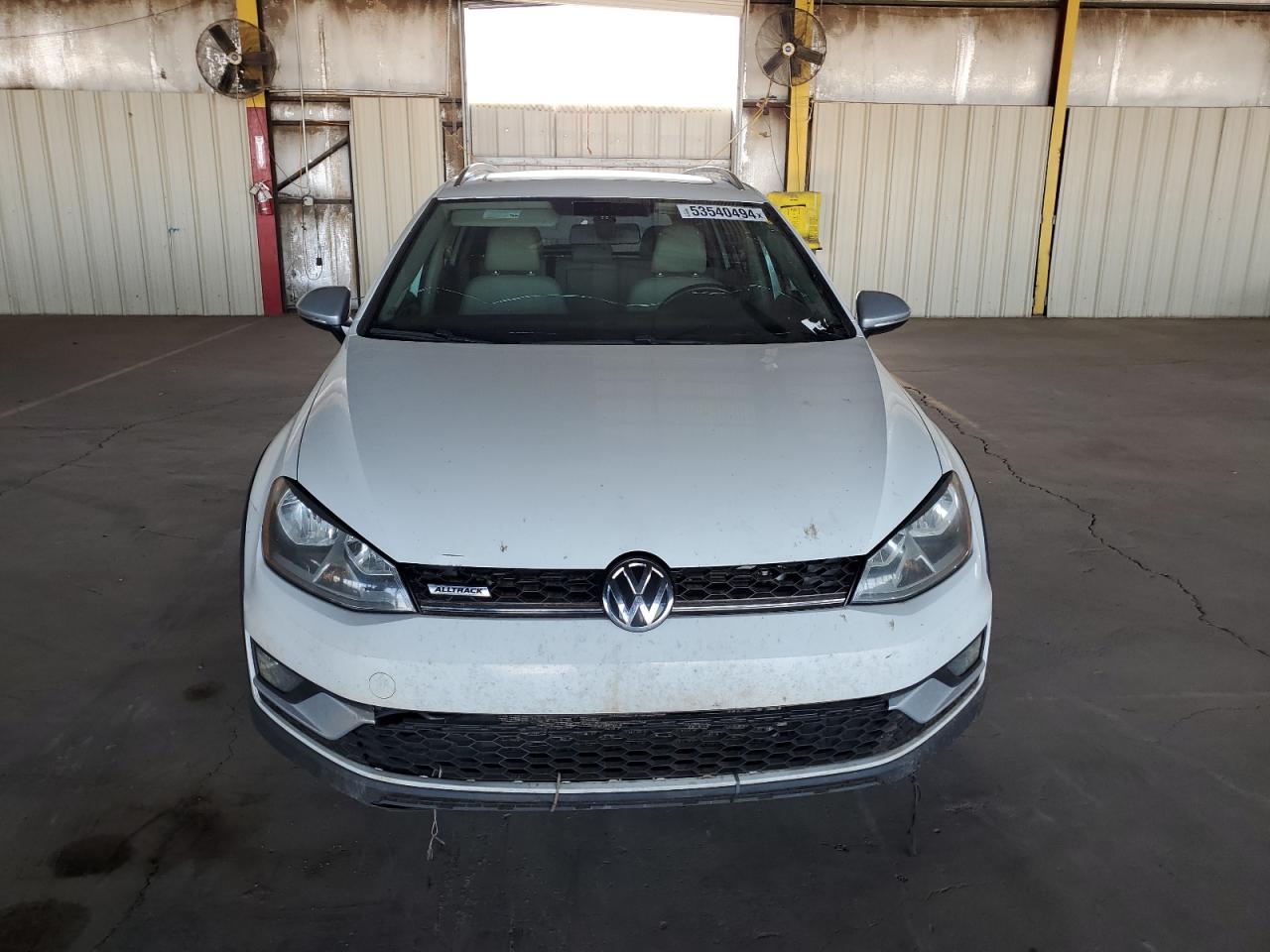 3VWH17AU7HM525928 2017 Volkswagen Golf Alltrack S