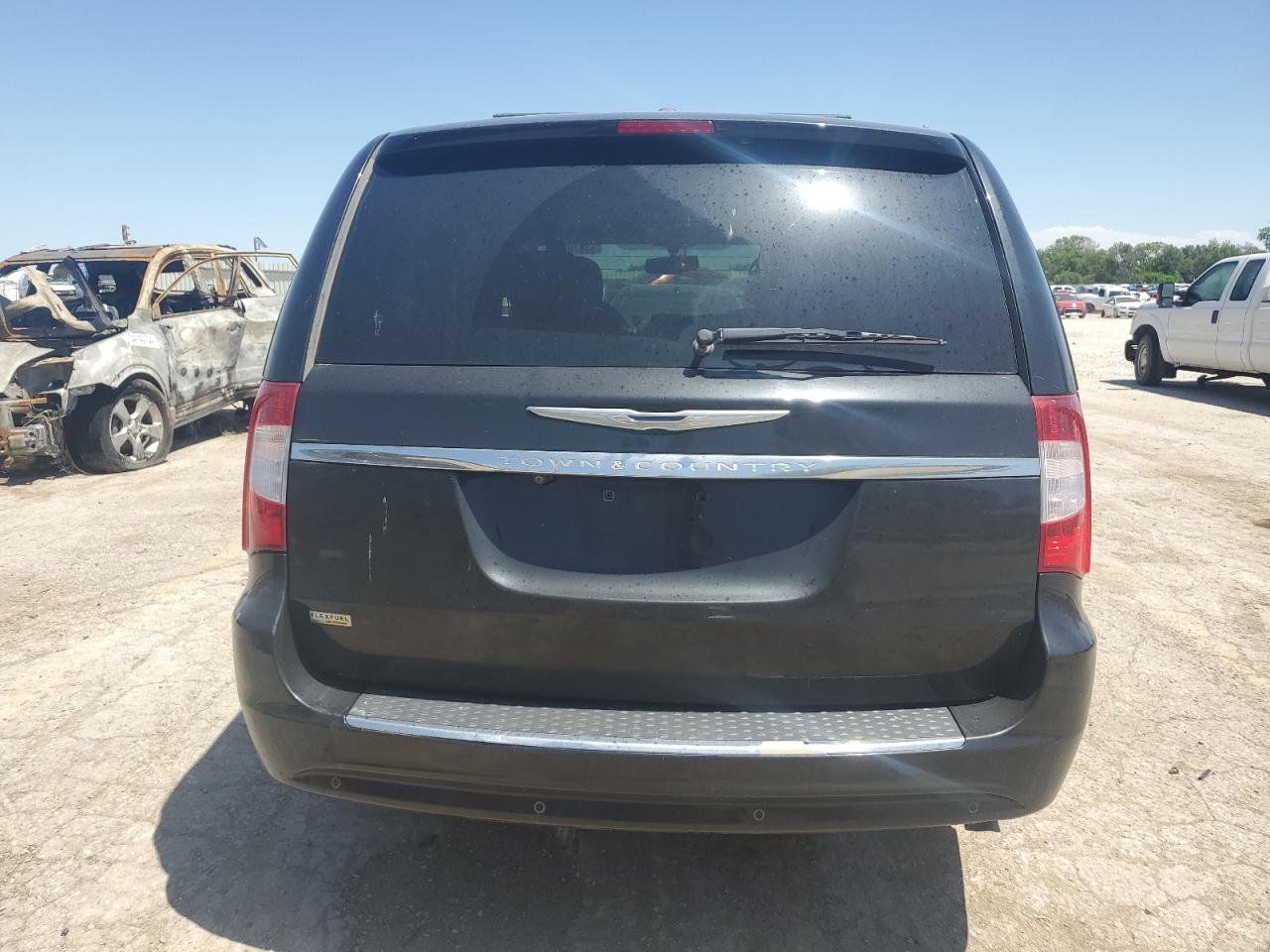 2C4RC1CG1FR582265 2015 Chrysler Town & Country Touring L