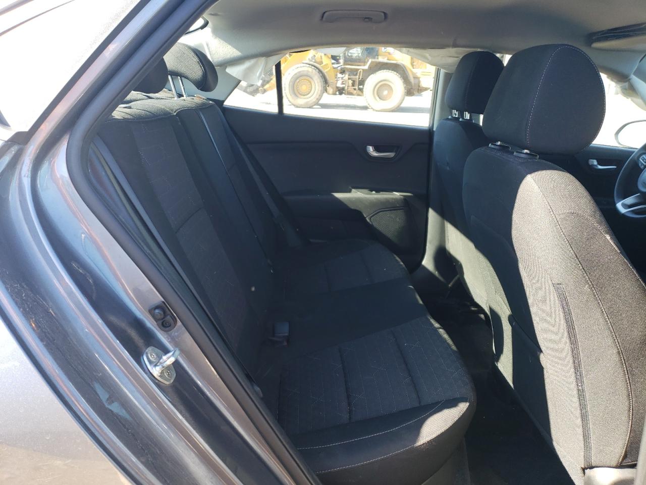 3KPA24AD6LE337629 2020 Kia Rio Lx