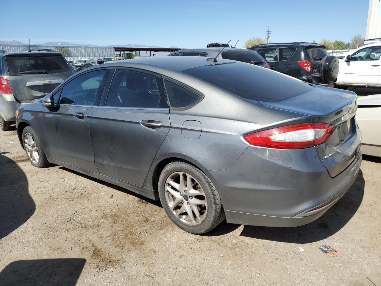 3FA6P0HR2DR235410 2013 Ford Fusion Se