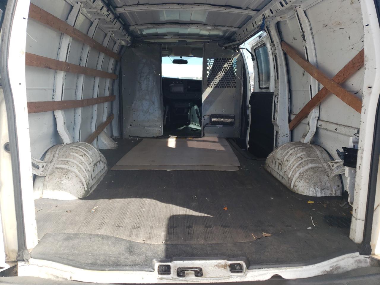 1GCGG25C481224497 2008 Chevrolet Express G2500